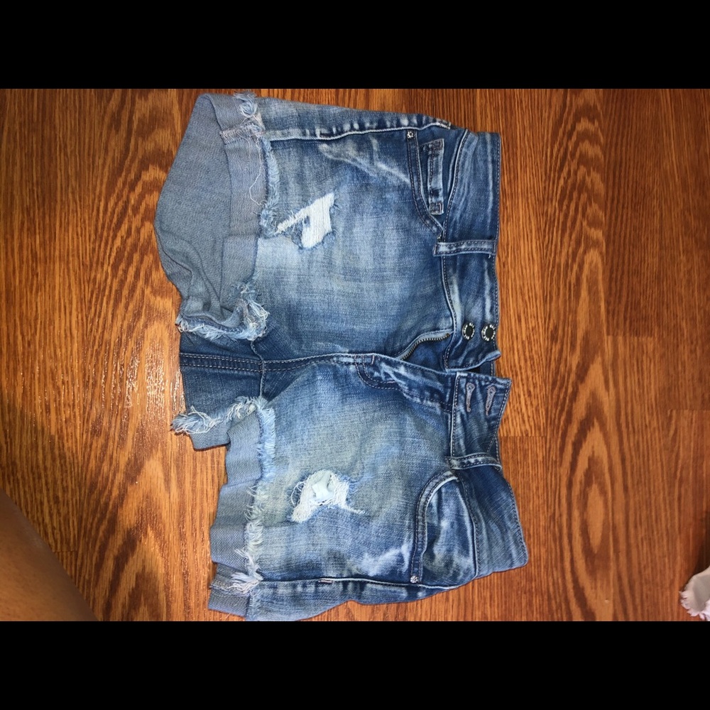 Size 6 shorts